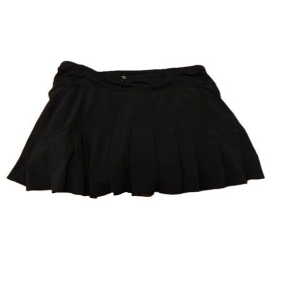 Lululemon black skort- size 6 - Picture 1 of 4